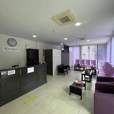 Hotel Violeta 2*