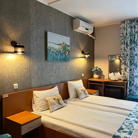 Violeta Hotel Jupiter